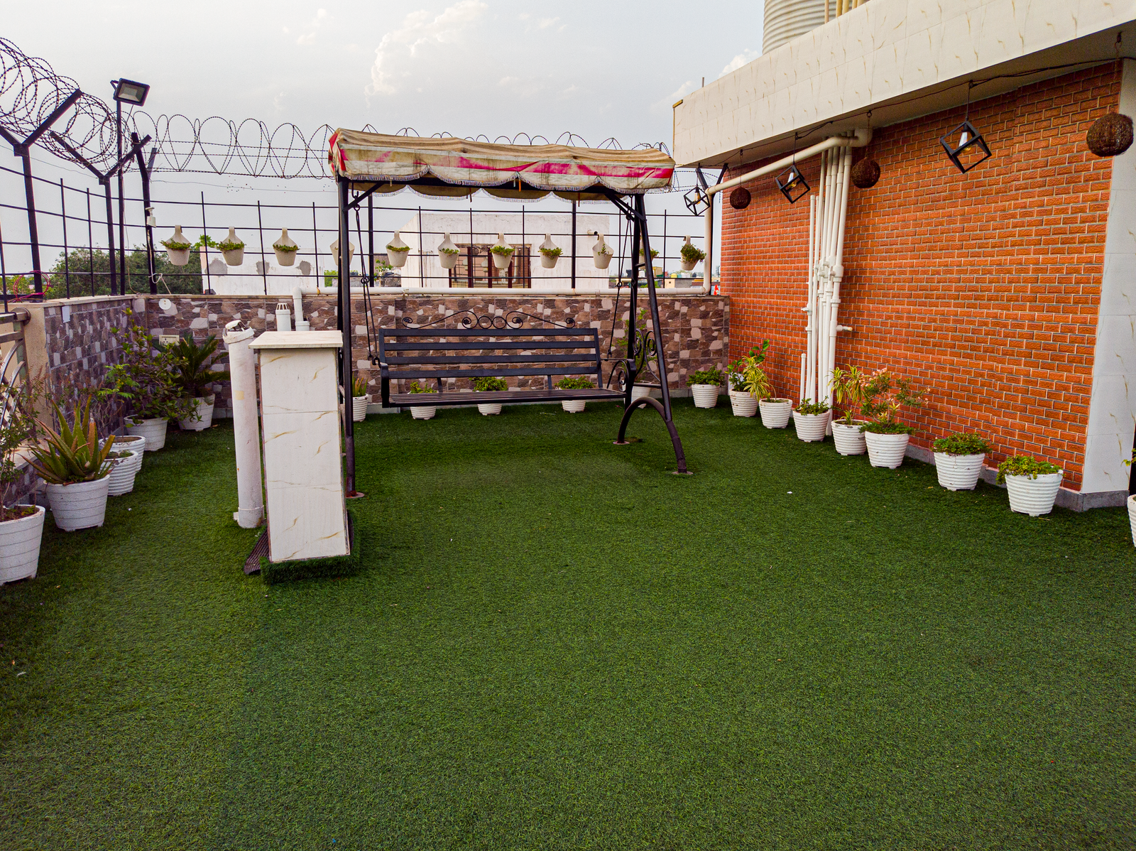 Girls PG in Kamla Nagar
